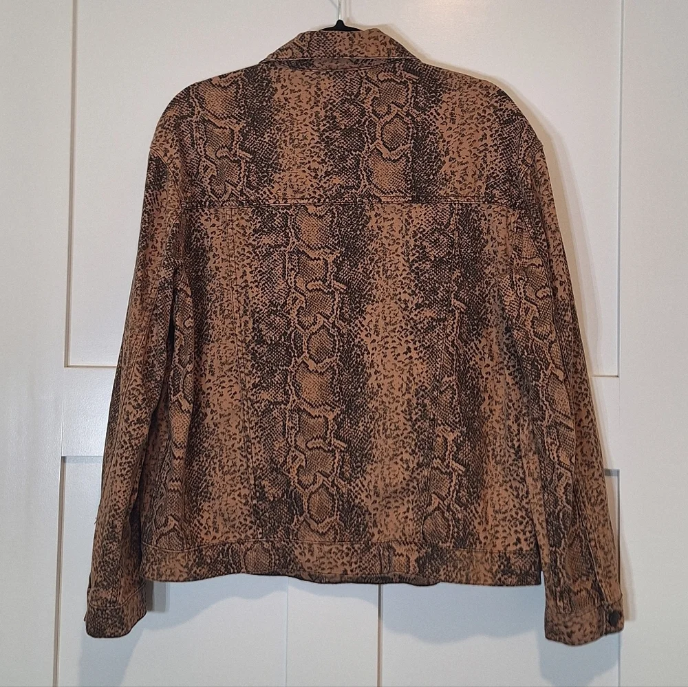 Free People Snakeskin Denim Trucker Jacket Button Up Cotton Brown Black Medium - Picture 11 of 16